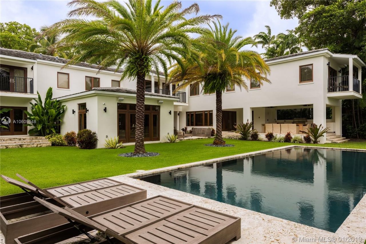 Villa in Miami, USA, 550 m² - Foto 1