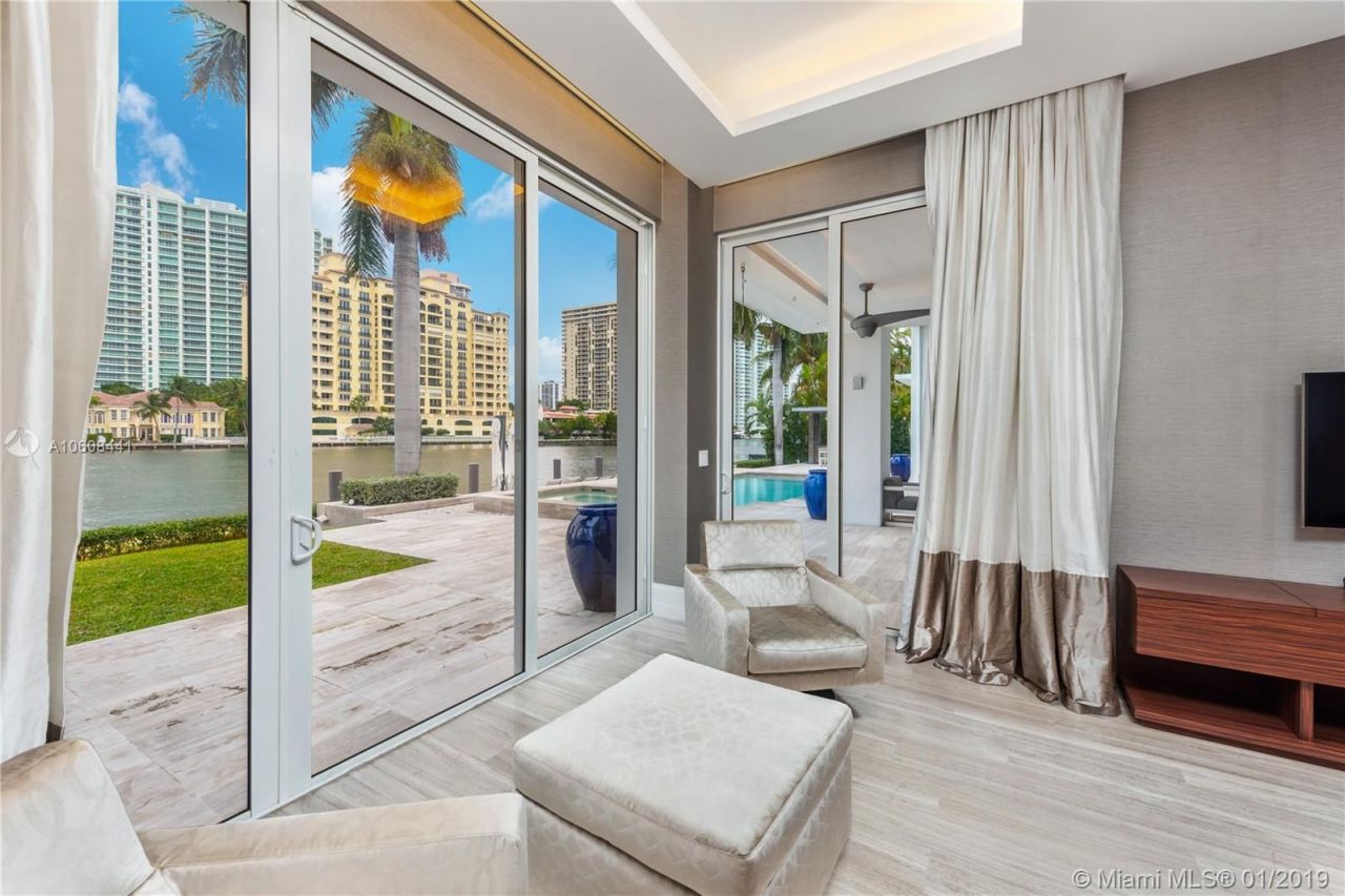 Villa en Miami, Estados Unidos, 500 m² - imagen 7