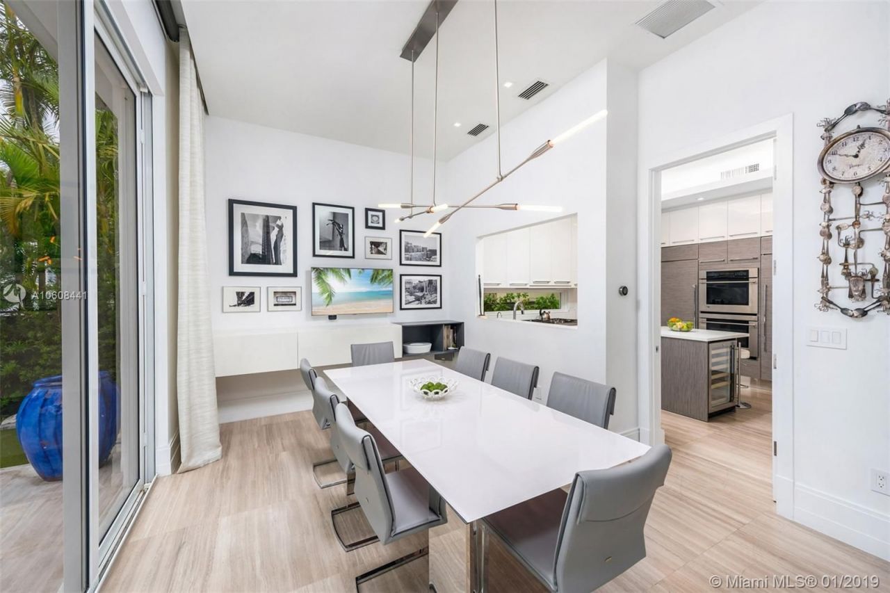 Villa en Miami, Estados Unidos, 500 m² - imagen 12