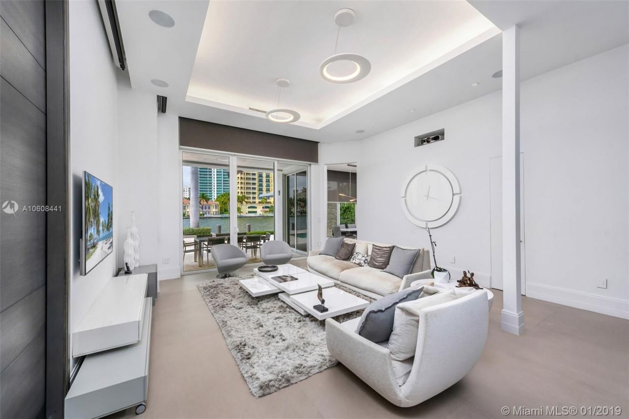 Villa en Miami, Estados Unidos, 500 m² - imagen 13