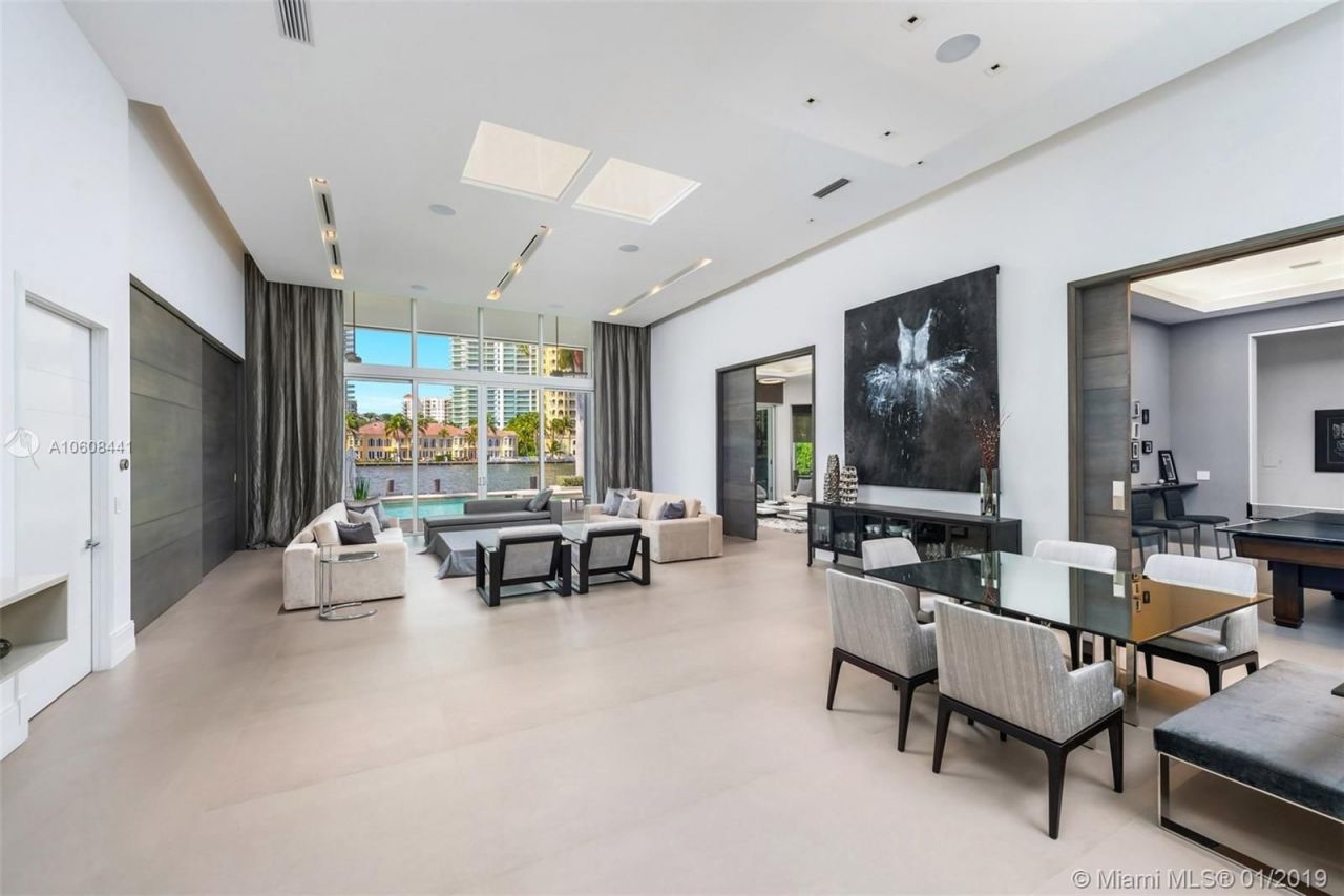 Villa en Miami, Estados Unidos, 500 m² - imagen 17