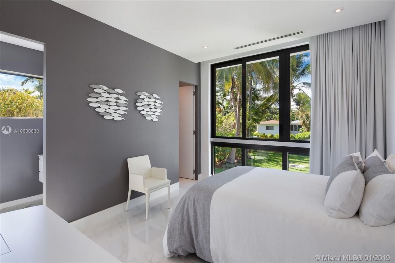 Villa à Miami, États-Unis, 500 m² - image 11