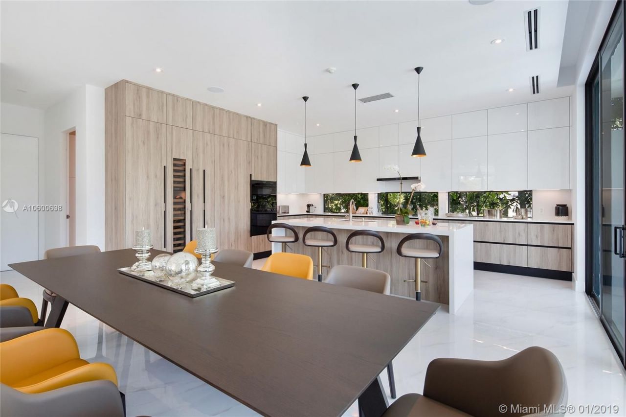 Villa à Miami, États-Unis, 500 m² - image 12