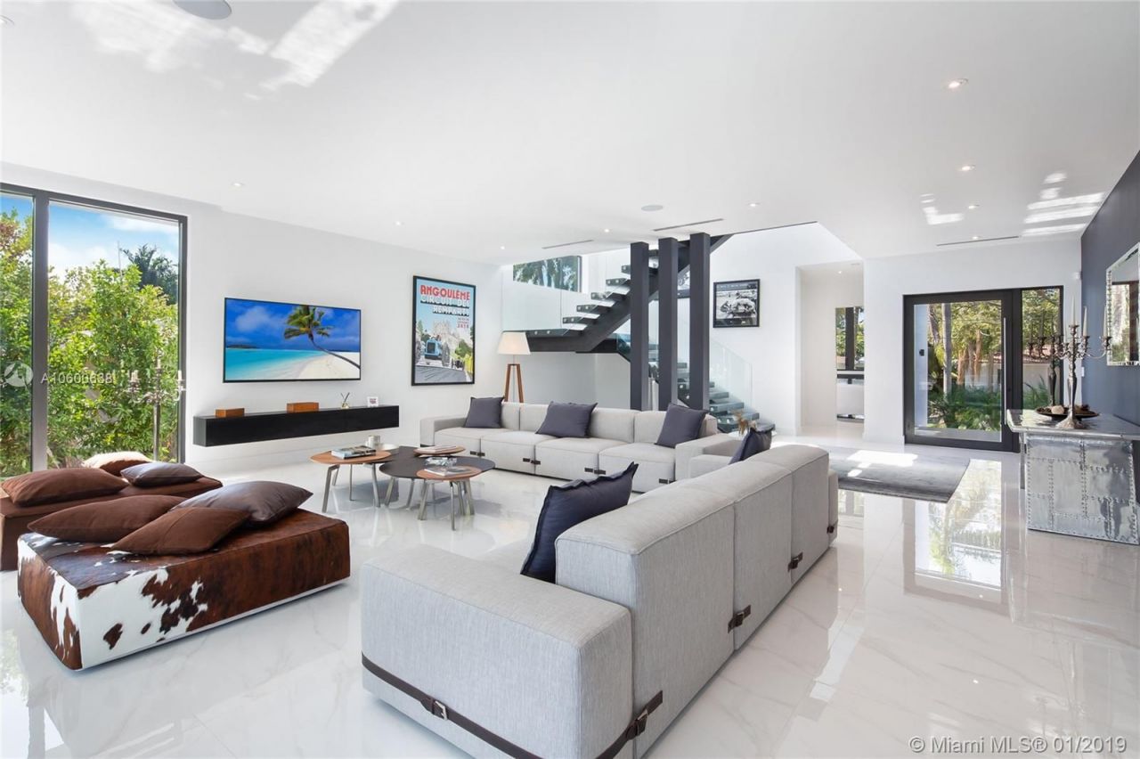 Villa à Miami, États-Unis, 500 m² - image 16