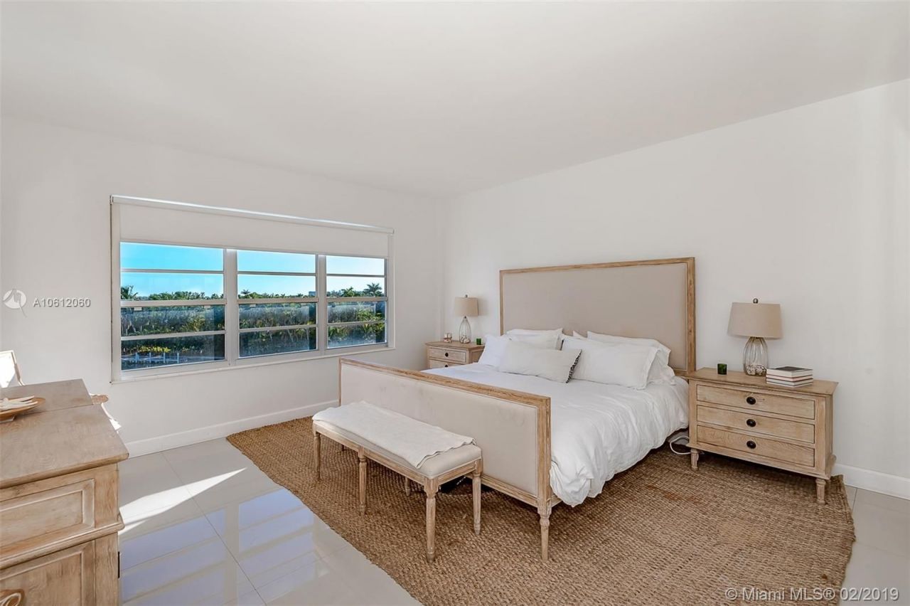 Piso en Miami, Estados Unidos, 175 m² - imagen 9