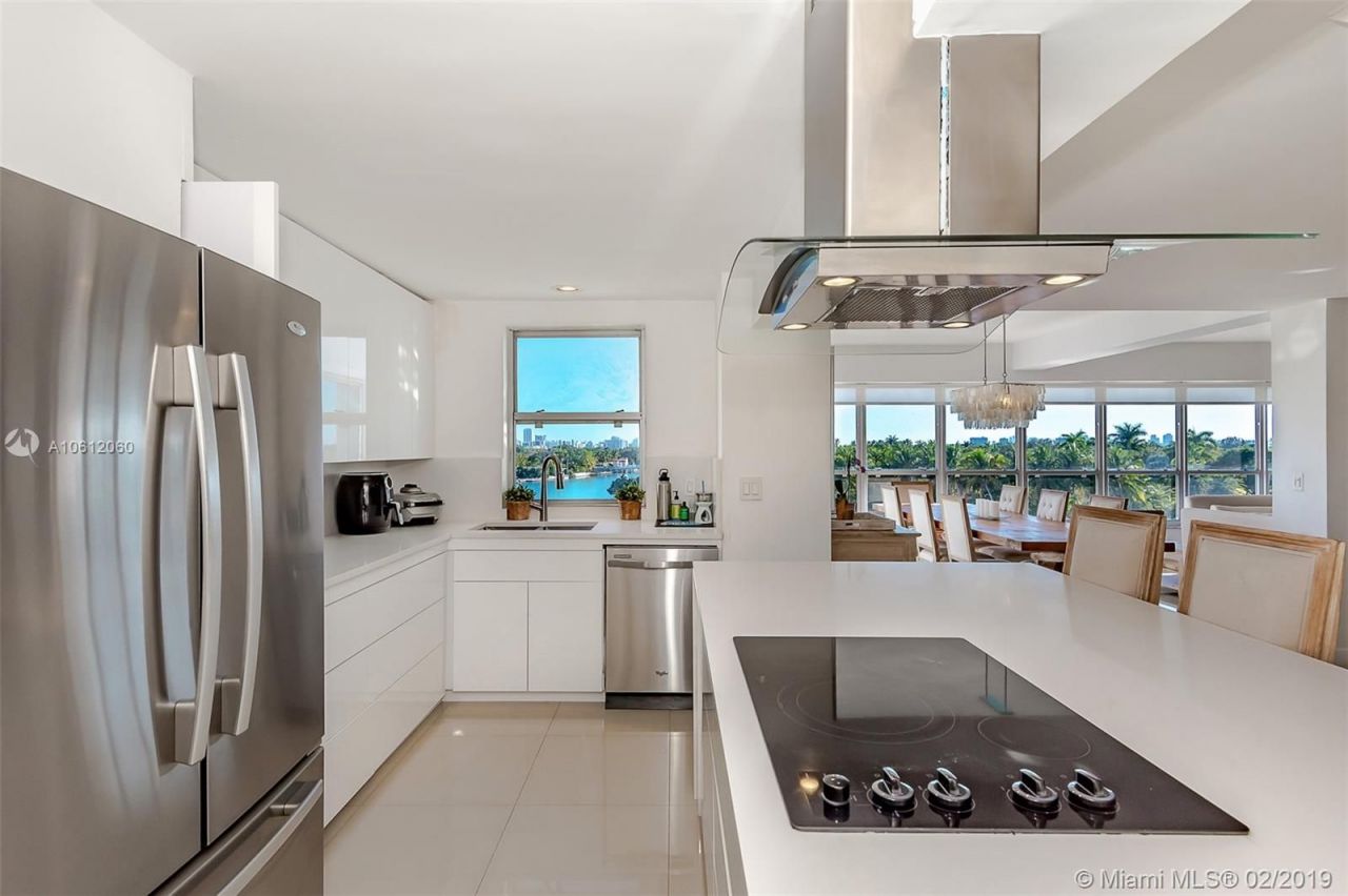 Piso en Miami, Estados Unidos, 175 m² - imagen 13