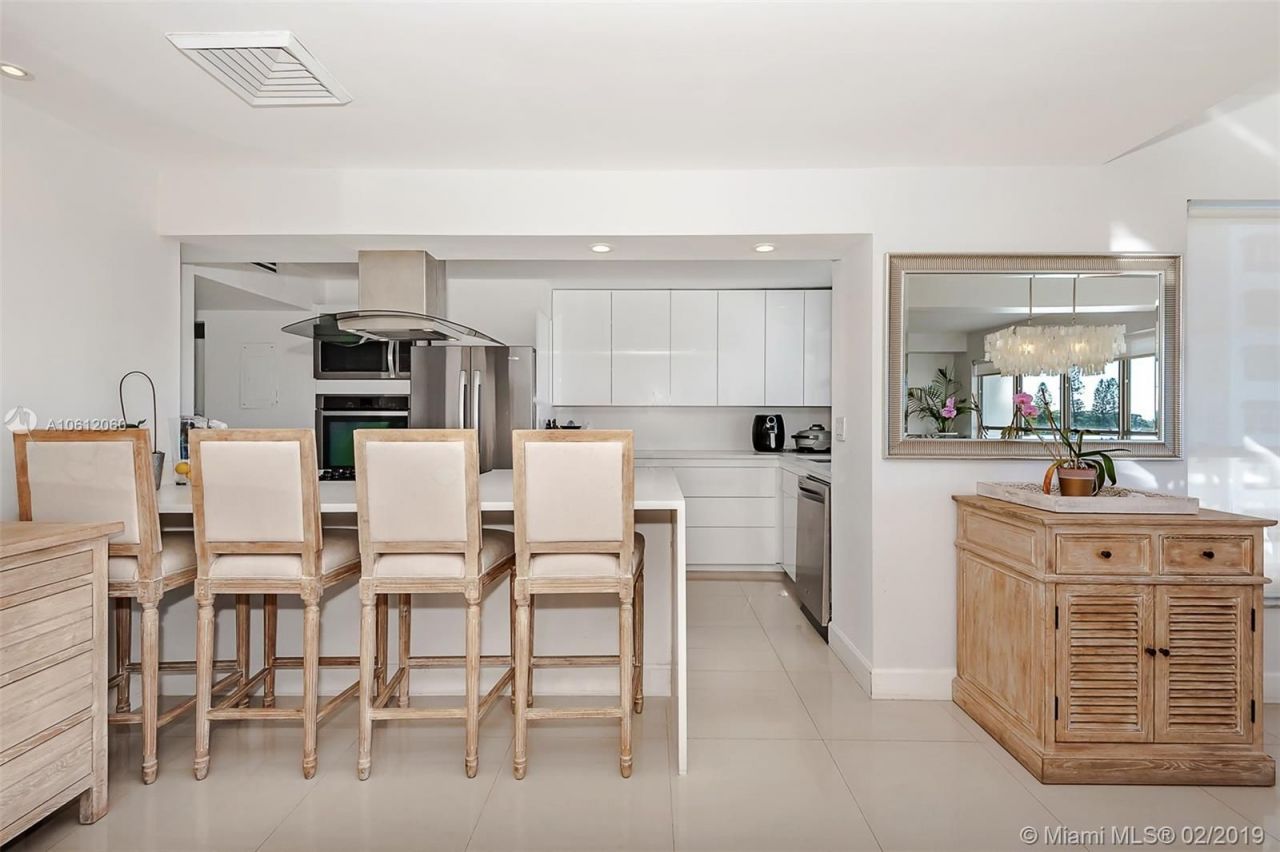 Piso en Miami, Estados Unidos, 175 m² - imagen 5