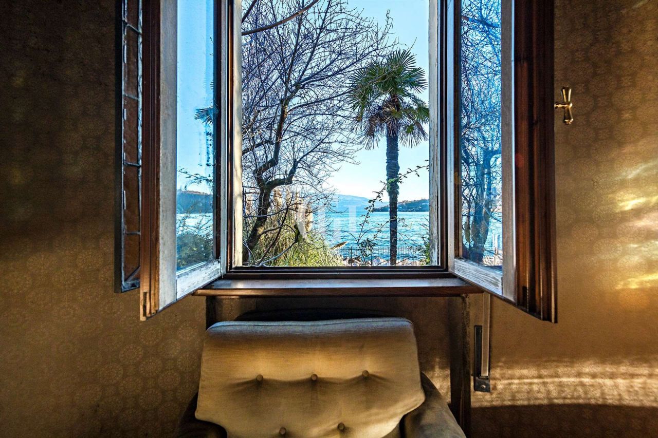 Villa on Lake Garda, Italy, 240 m² - picture 7