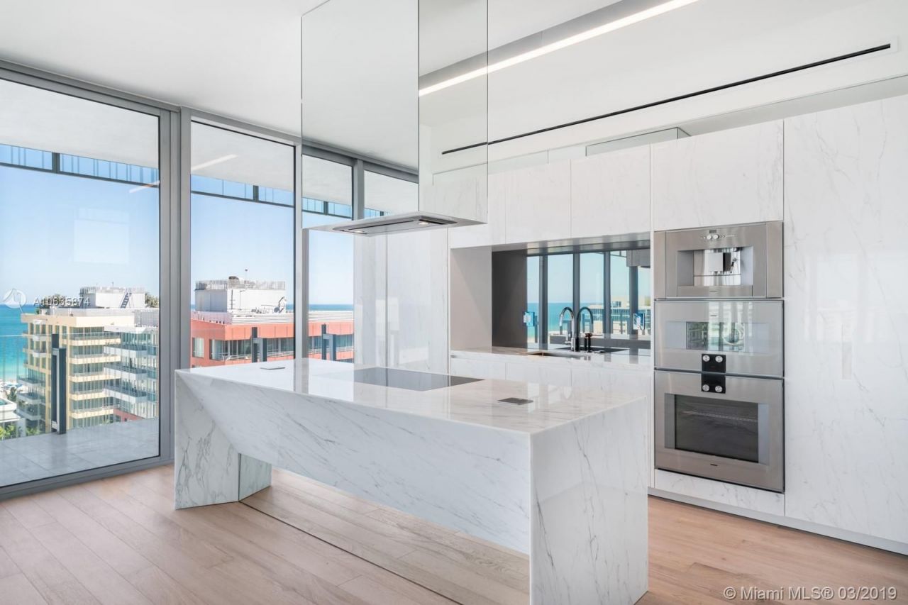 Flat in Miami, USA, 310 m² - picture 16