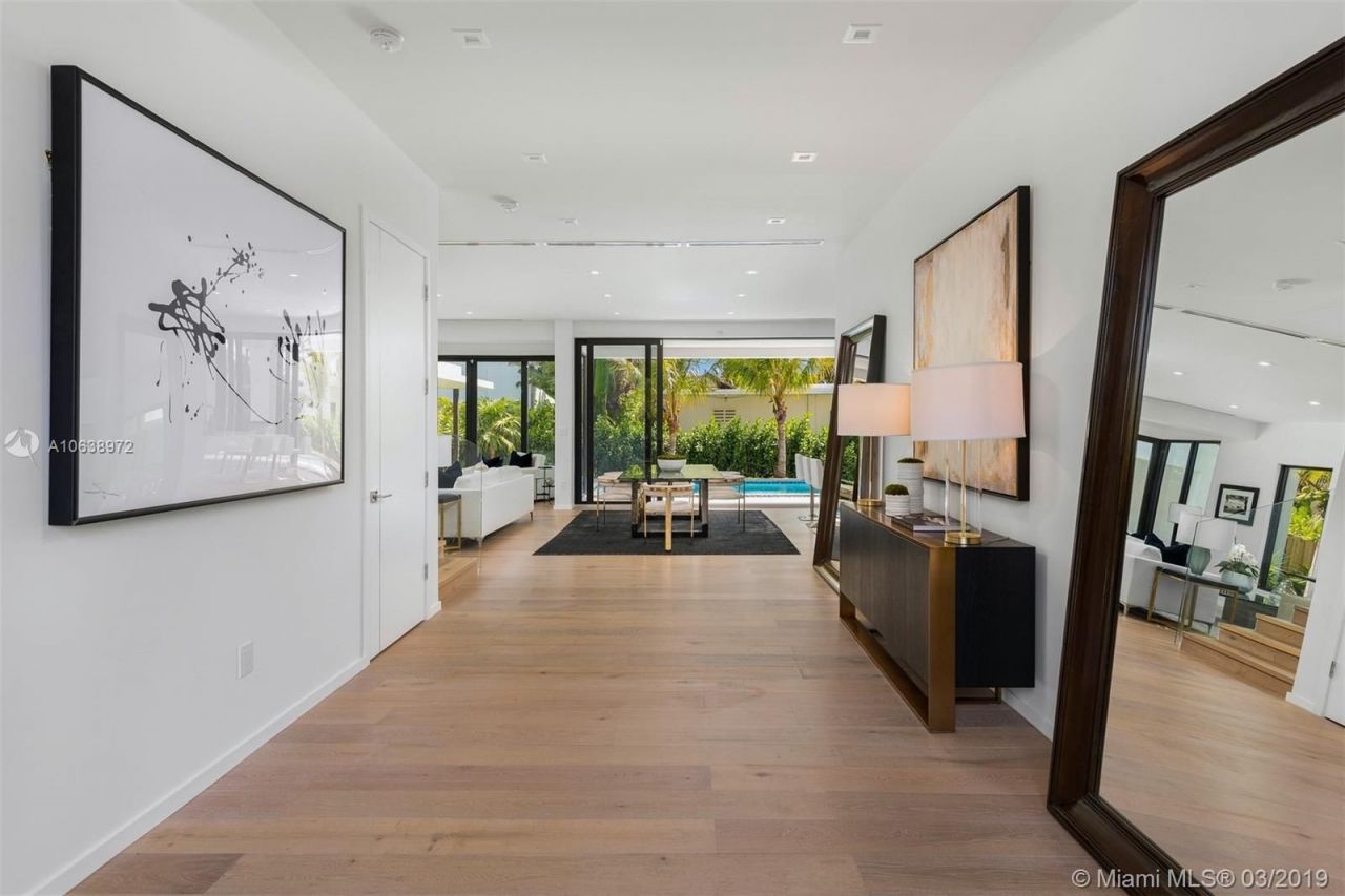 Villa en Miami, Estados Unidos, 340 m² - imagen 8