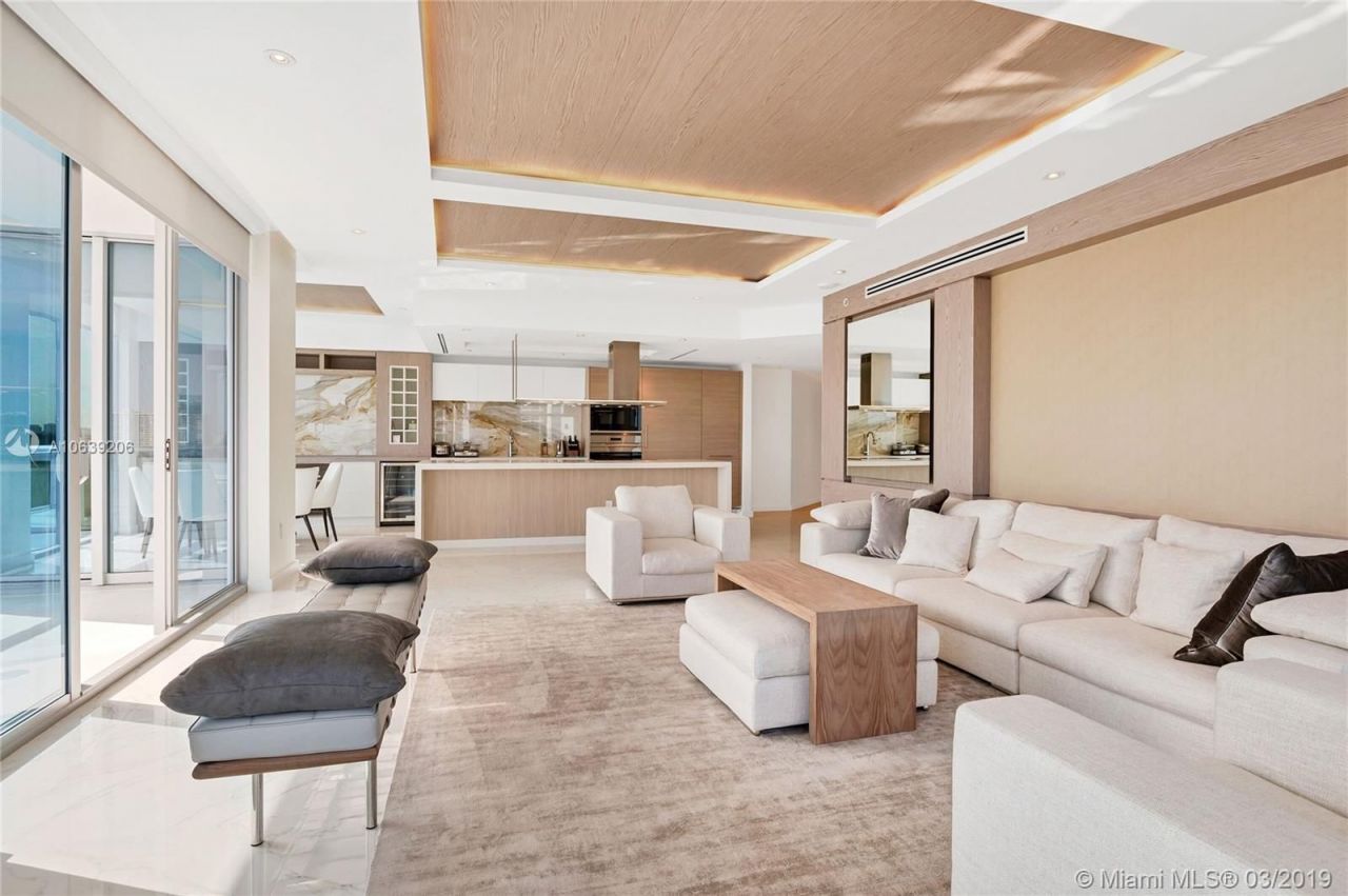 Flat in Miami, USA, 250 m² - picture 2