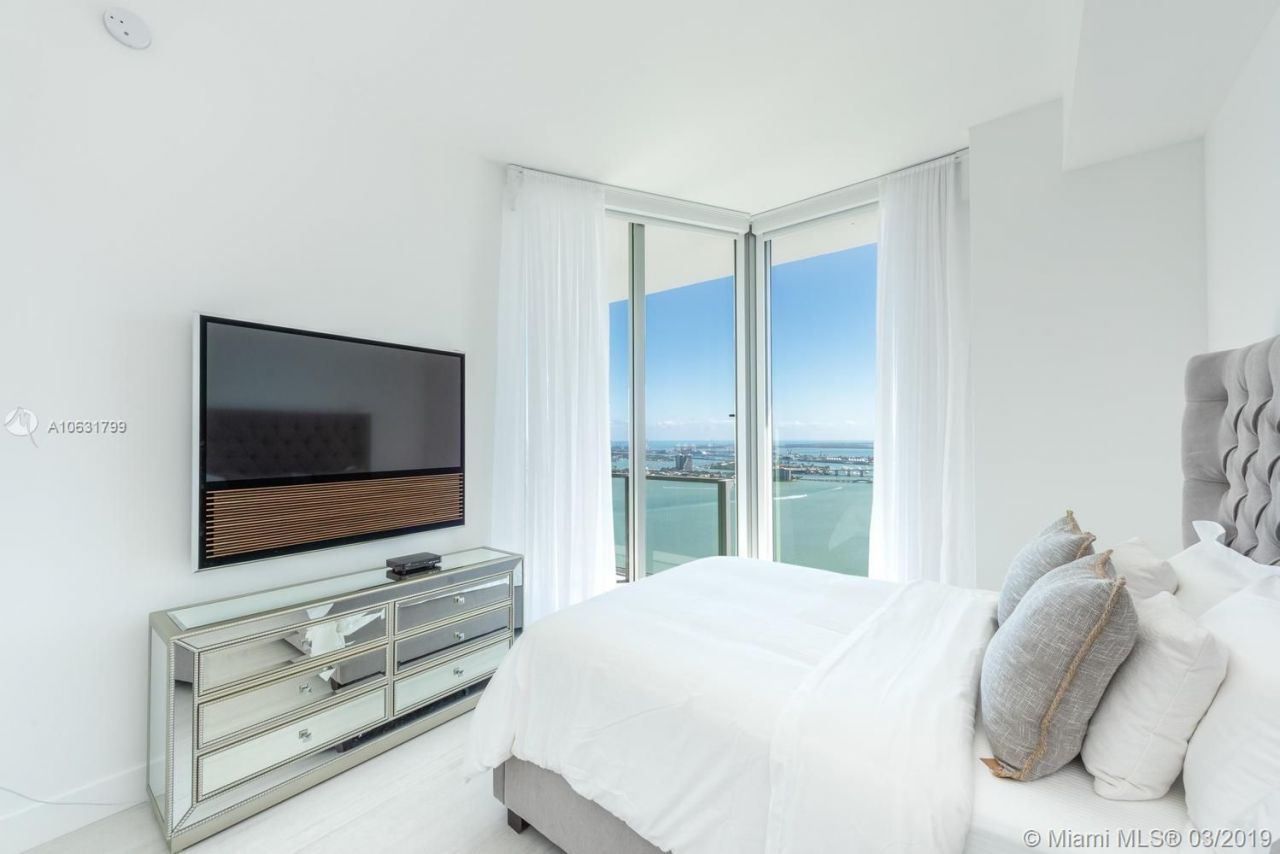 Penthouse in Miami, USA, 180 m² - picture 7