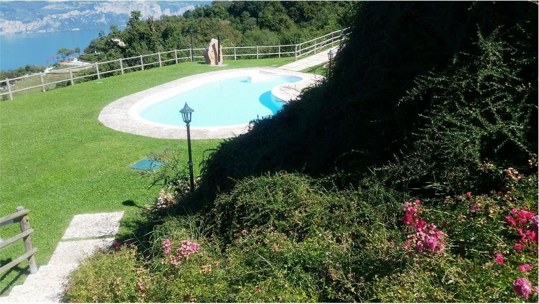 Townhouse on Lake Garda, Italy, 235 m² - picture 16