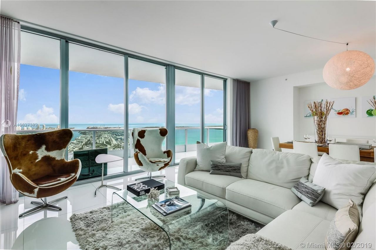 Flat in Miami, USA, 320 m² - picture 11