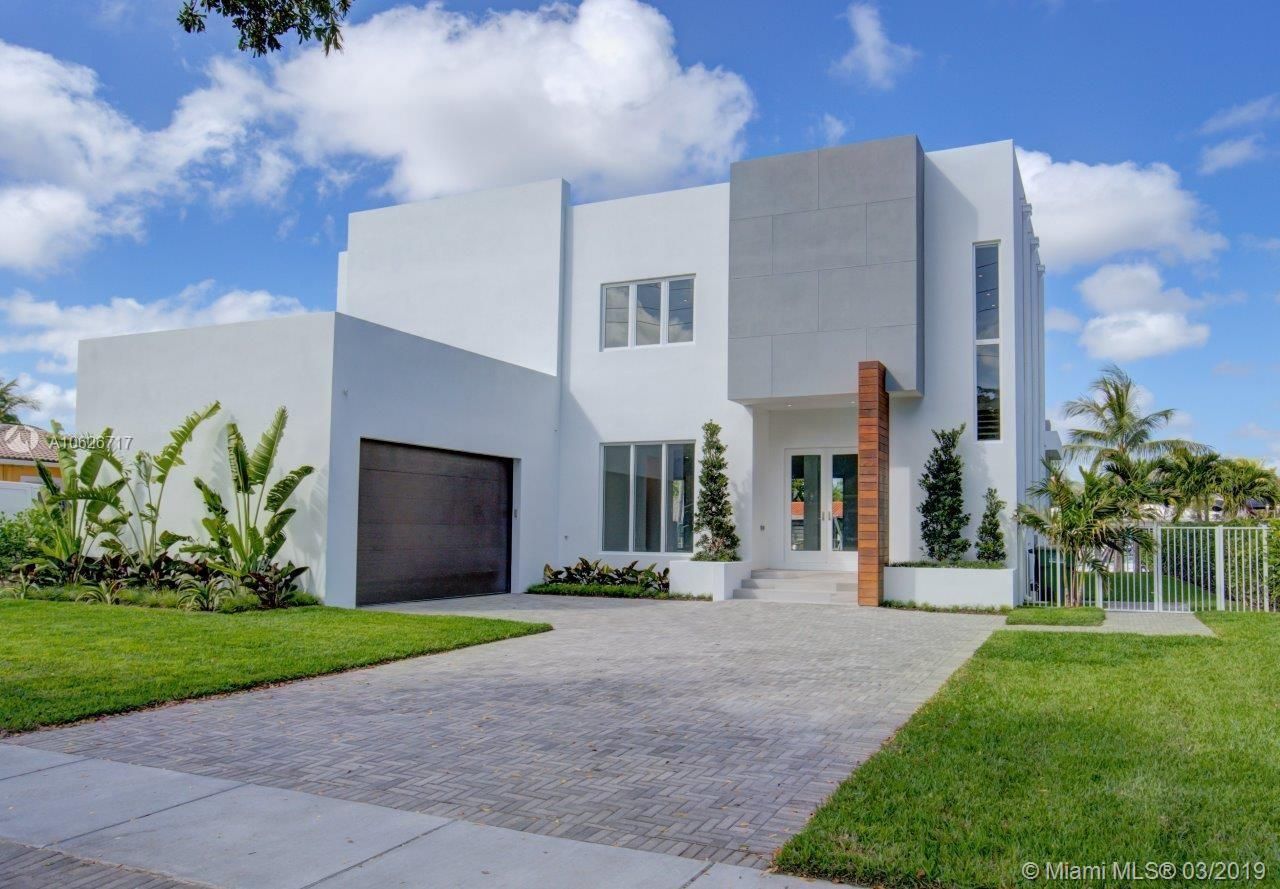 Villa à Miami, États-Unis, 420 m² - image 1