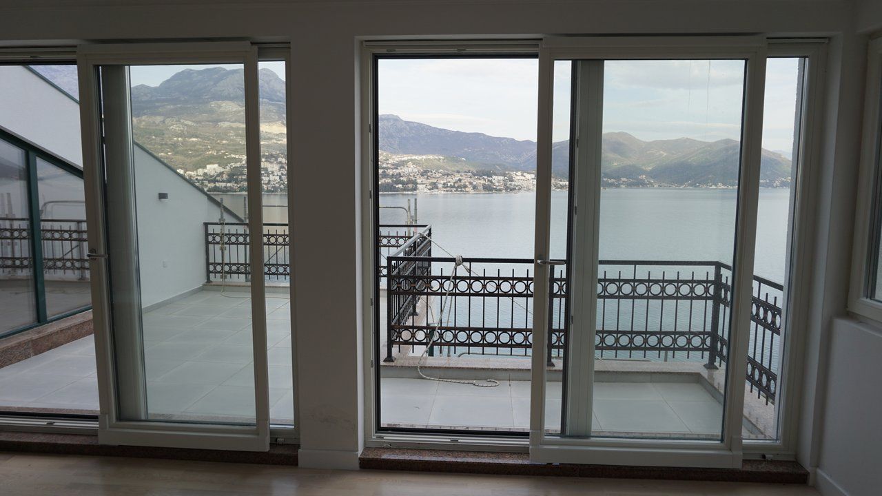 Appartement à Herceg-Novi, Monténégro, 289 m² - image 1