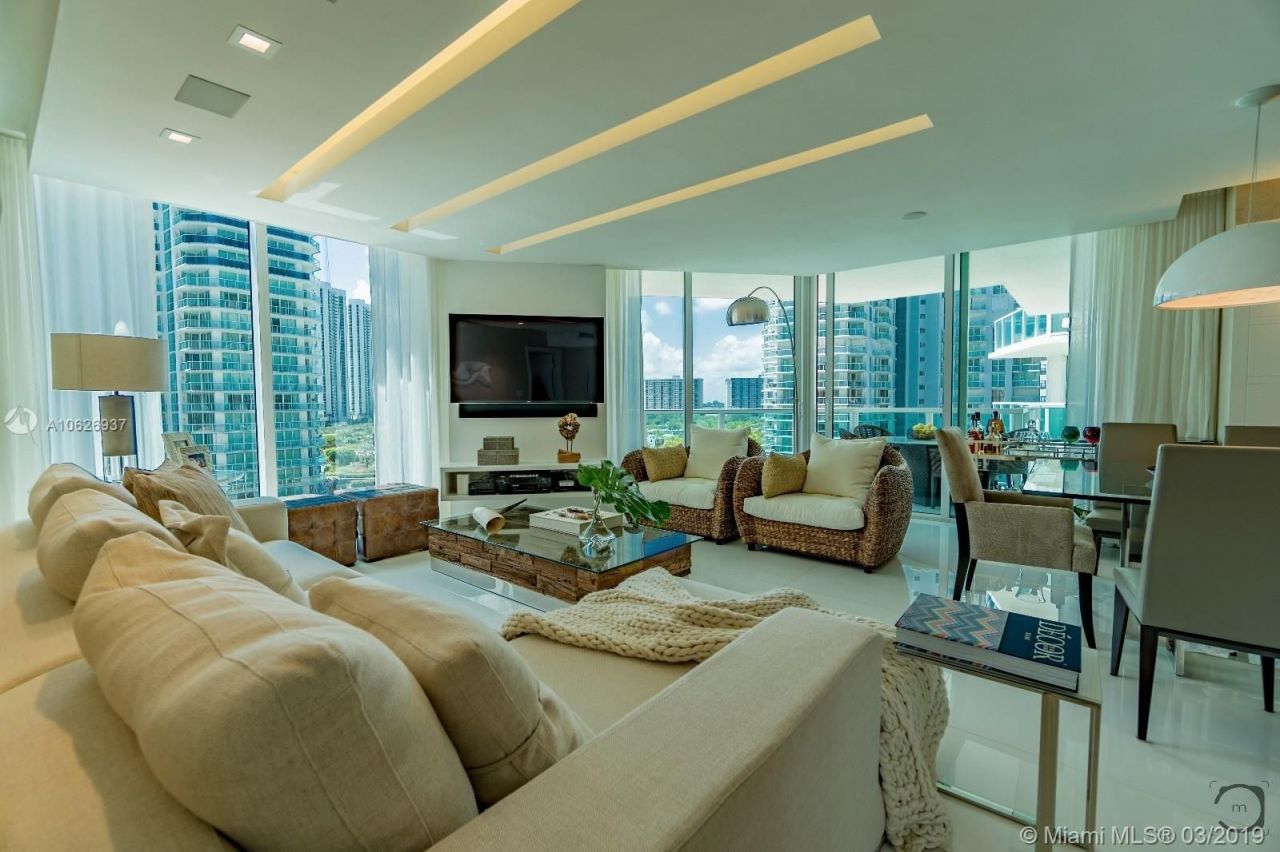 Flat in Miami, USA, 140 m² - picture 6