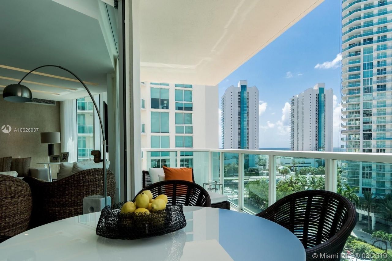 Flat in Miami, USA, 140 m² - picture 3