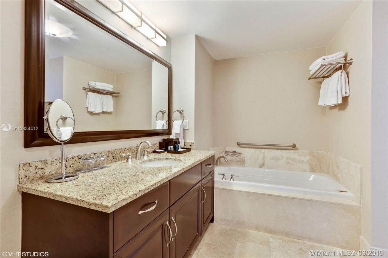 Appartement à Miami, États-Unis, 45 m² - image 11