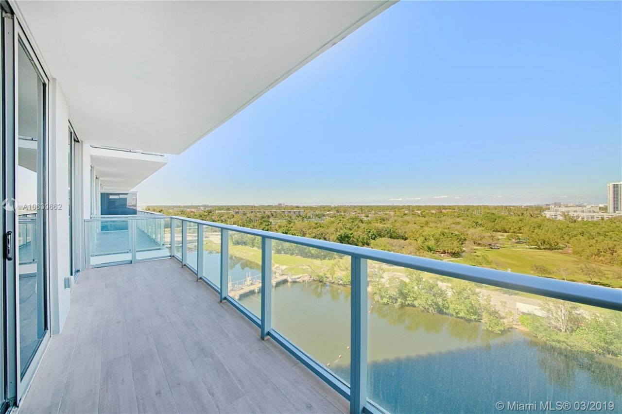 Flat in Miami, USA, 100 m² - picture 4