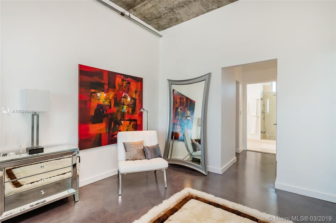 Loft in Miami, USA, 170 m² - picture 12