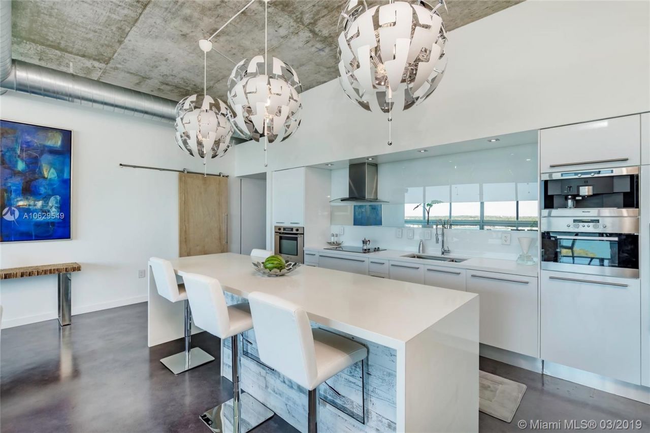 Loft in Miami, USA, 170 m² - picture 16