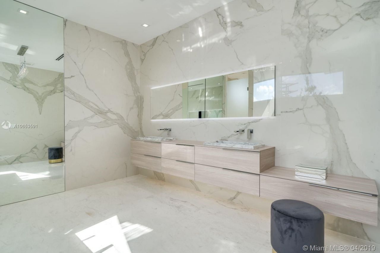 Villa en Miami, Estados Unidos, 450 m² - imagen 16