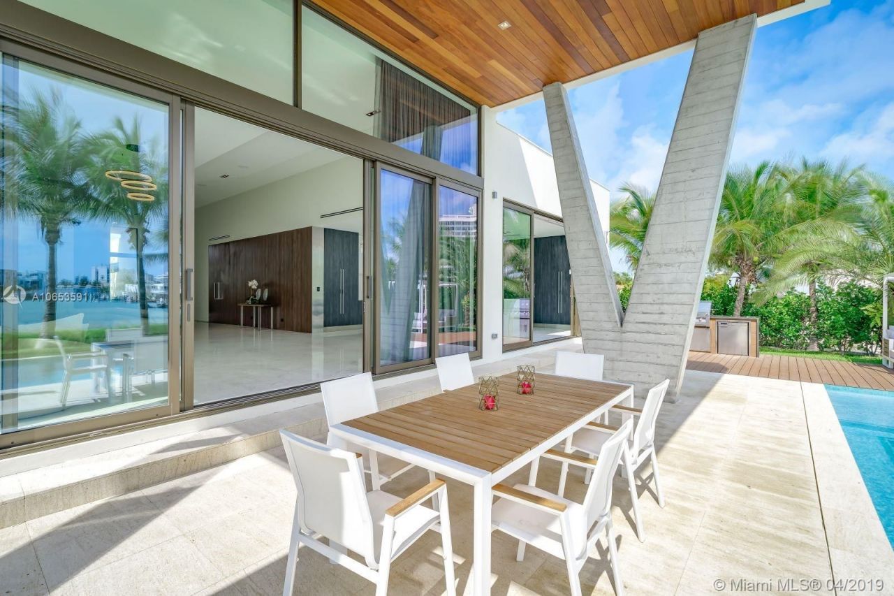 Villa en Miami, Estados Unidos, 450 m² - imagen 4