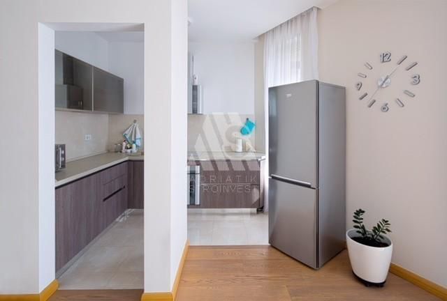 Piso en Budva, Montenegro, 81 m² - imagen 9