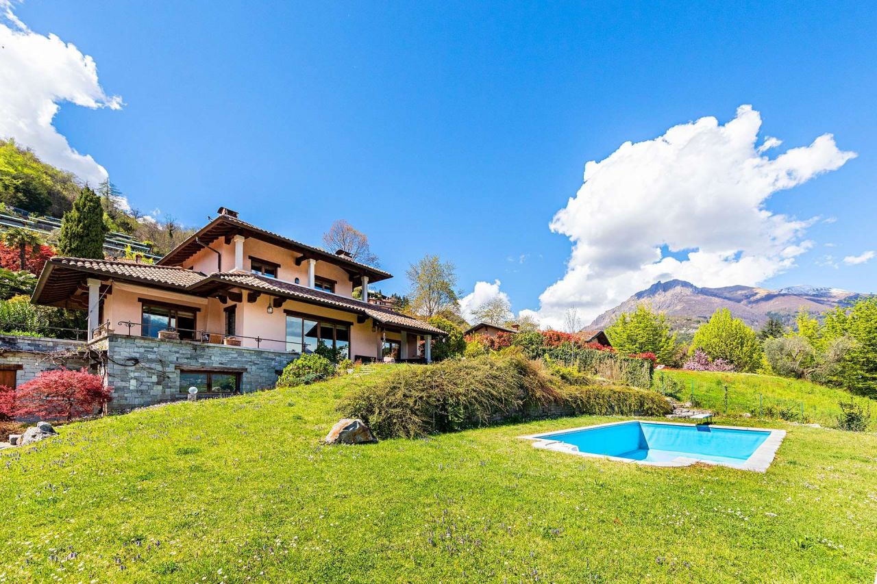 Villa por Lago de Como, Italia, 187.08 m² - imagen 4