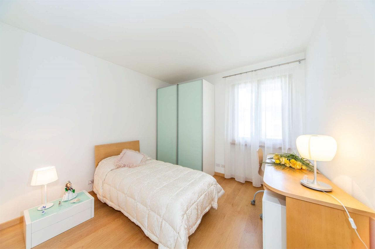 Villa in Comer See, Italien, 200 m² - Foto 16