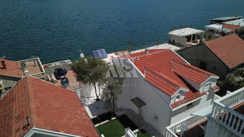 Villa en Krasici, Montenegro, 220 m² - imagen 4