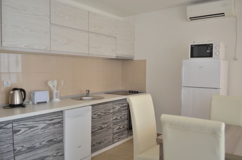 Maison à Dobra Voda, Monténégro, 924 m² - image 2