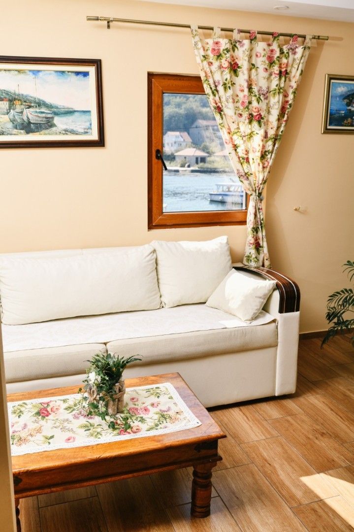 Hotel in Krasici, Montenegro, 460 m² - Foto 9