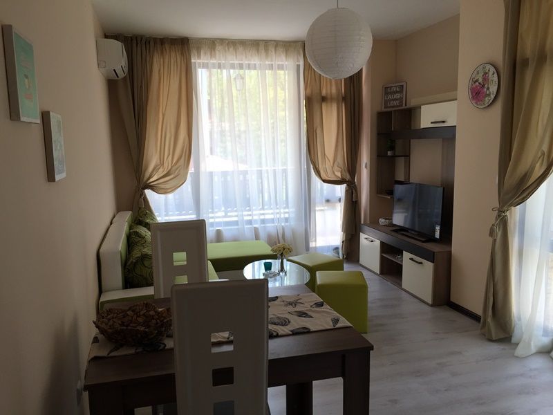 Flat in Primorsko, Bulgaria, 88 m² - picture 8