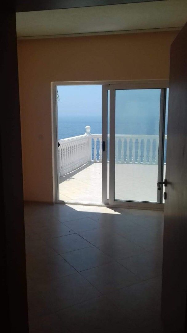 Villa en Dobra Voda, Montenegro, 410 m² - imagen 7