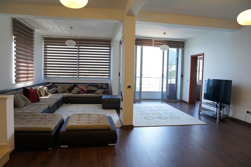 Villa en Utjeha, Montenegro, 396 m² - imagen 12