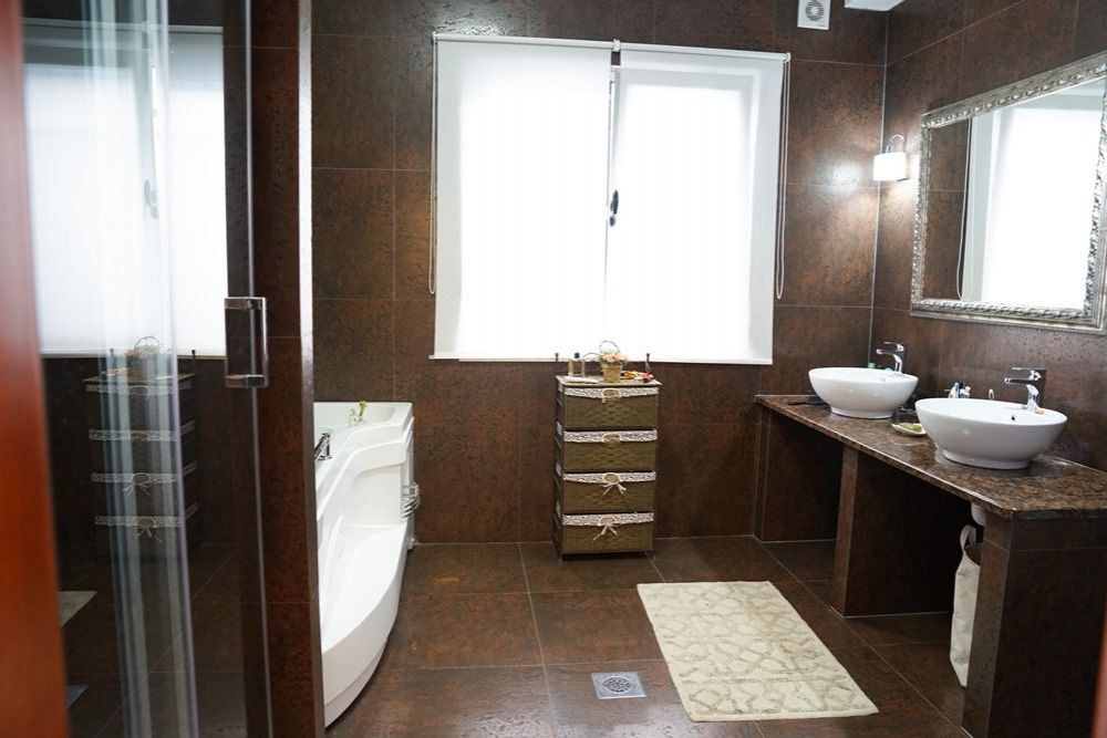 Villa en Utjeha, Montenegro, 396 m² - imagen 14