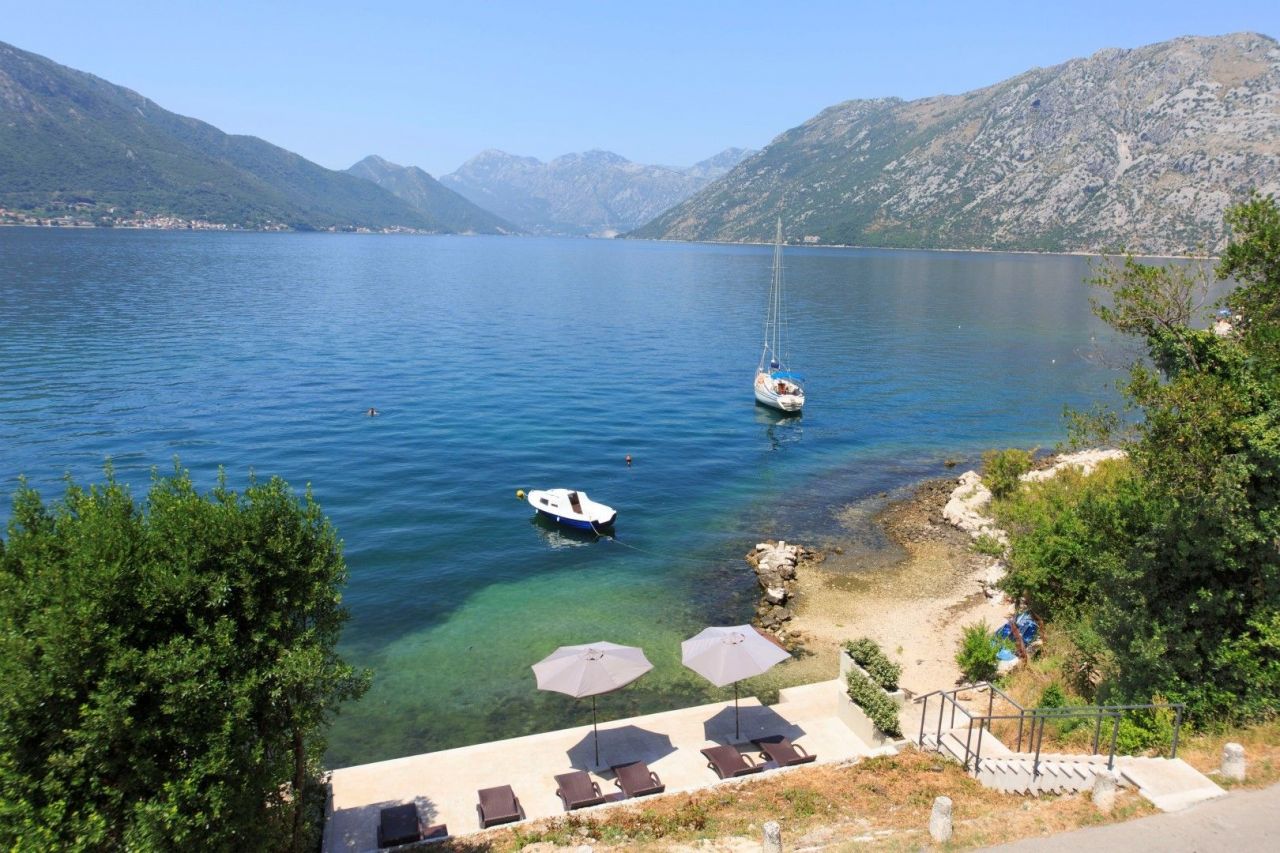 Hotel, albergo a Dobrota, Montenegro, 550 m² - foto 9