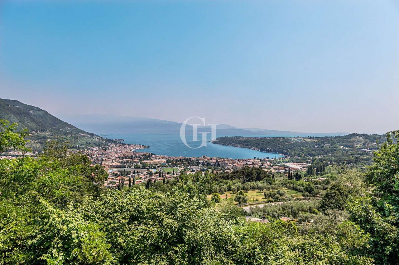 Villa por Lago de Garda, Italia, 102 m² - imagen 1