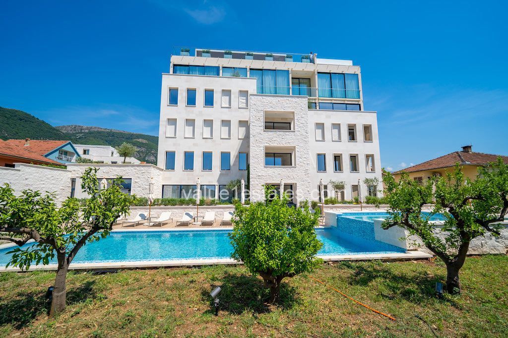 Wohnung in Tivat, Montenegro, 55 m² - Foto 1