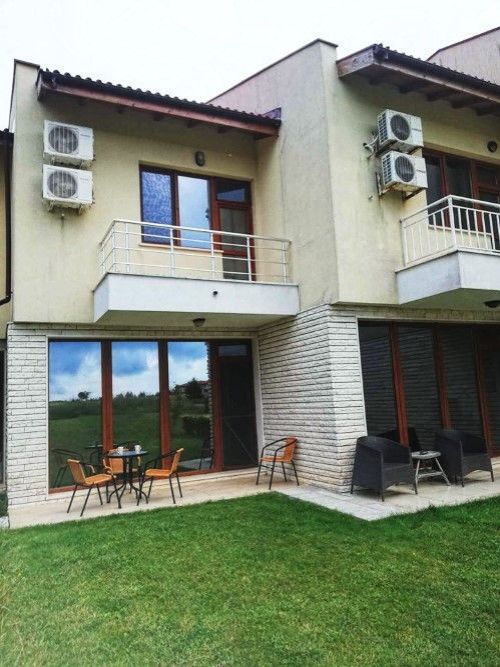 Maison à Baltchik, Bulgarie, 115 m² - image 1