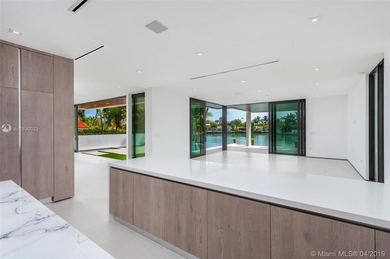 Villa in Miami, USA, 550 m² - Foto 5