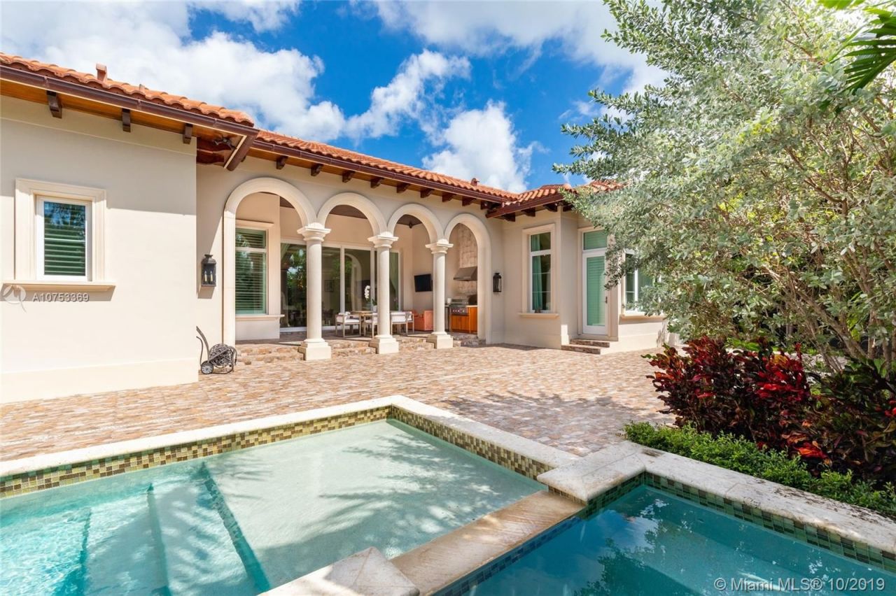 Villa in Miami, USA, 350 m² - Foto 2