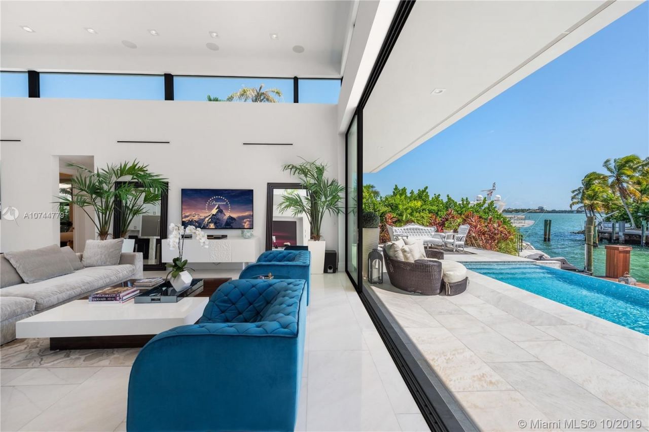 Villa in Miami, USA, 350 m² - Foto 1