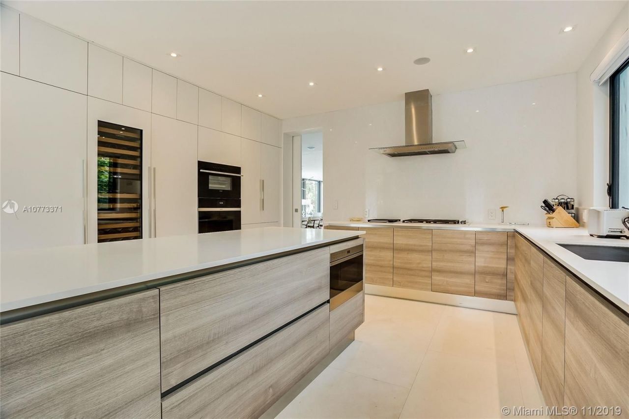 Villa a Miami, USA, 350 m² - foto 12