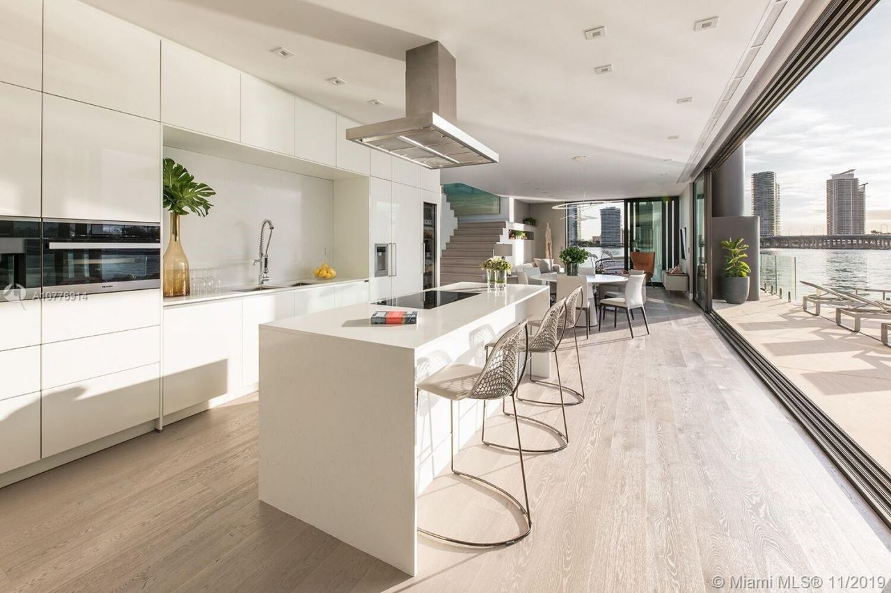 Villa a Miami, USA, 400 m² - foto 4