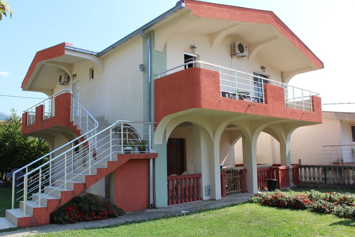 Casa Ilino, Montenegro, 200 m² - foto 2