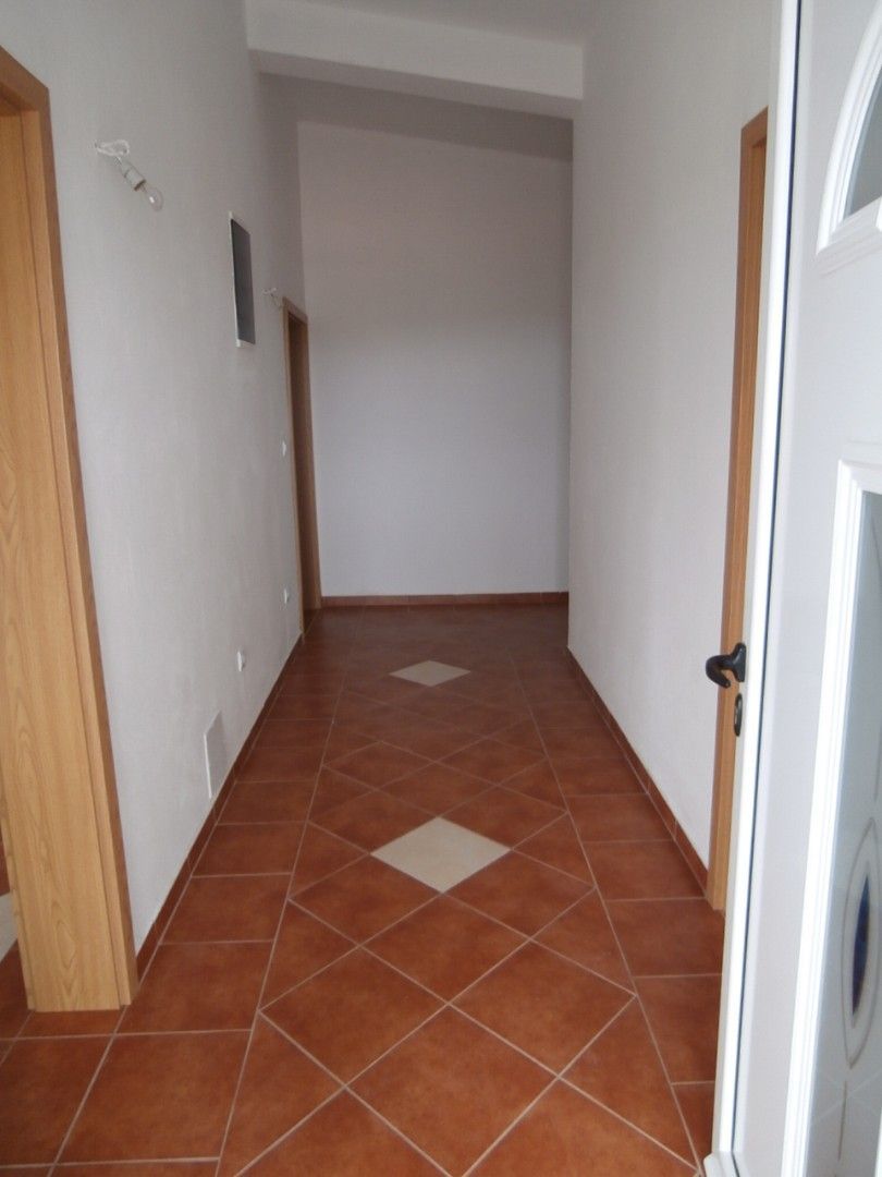 Haus in Bar, Montenegro, 462 m² - Foto 13