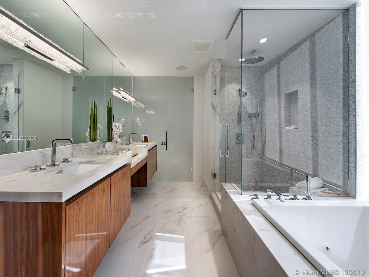 Ático en Miami, Estados Unidos, 300 m² - imagen 13